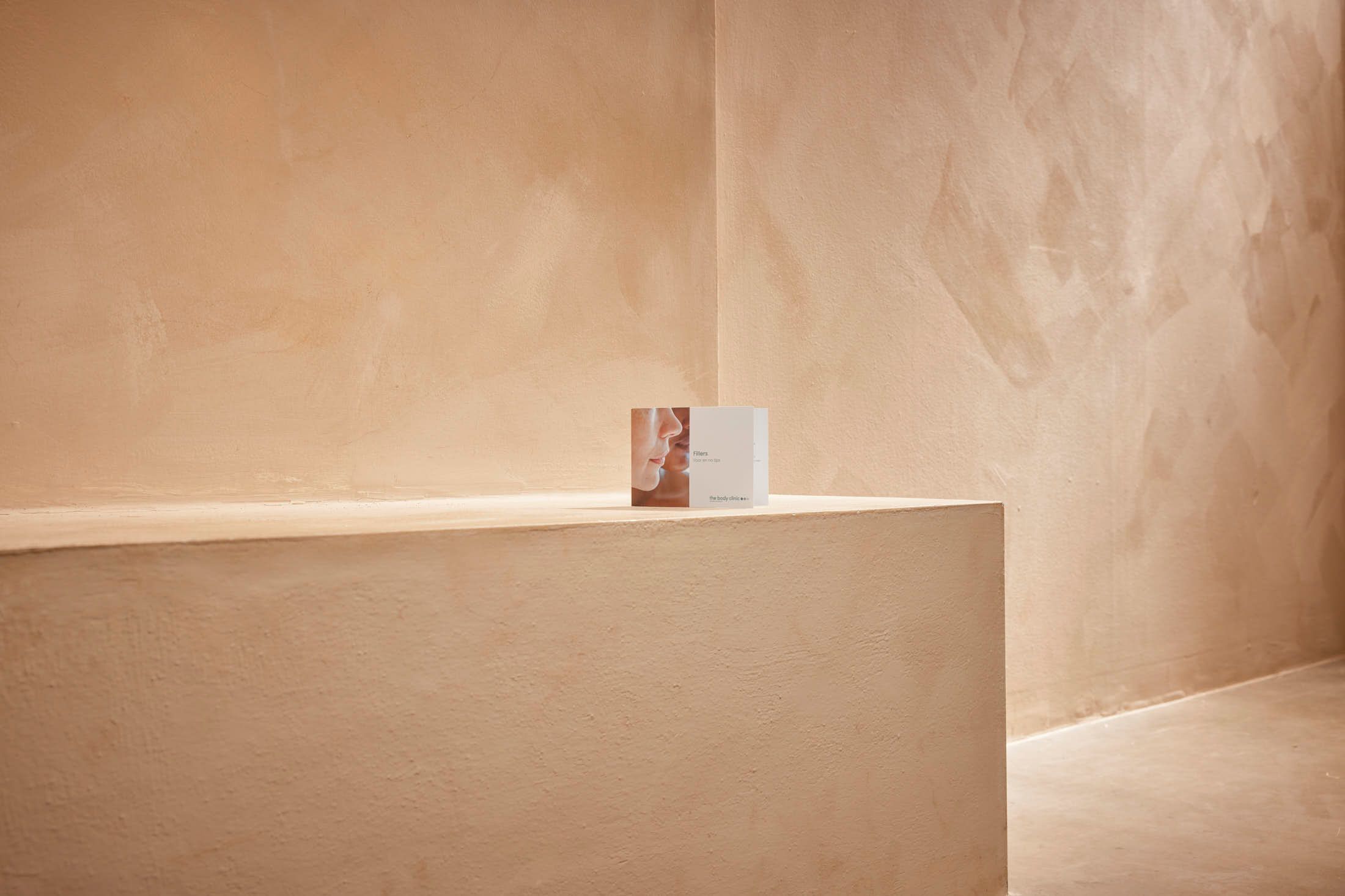 Radiesse: filler op basis van calcium-hydroxylapatiet voor volumeherstel en collageenstimulatie bij The Body Clinic