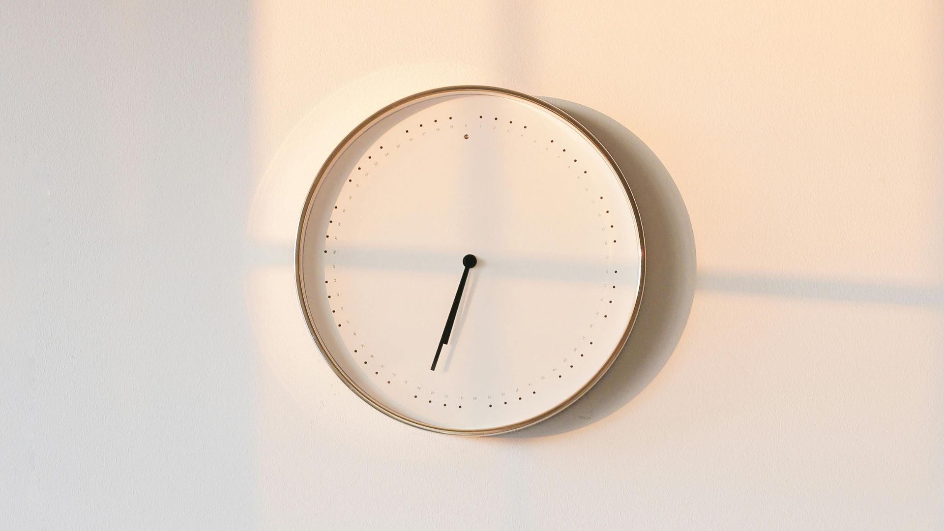 Witte klok zomertijd en effect van zomertijd op medisch afvallen