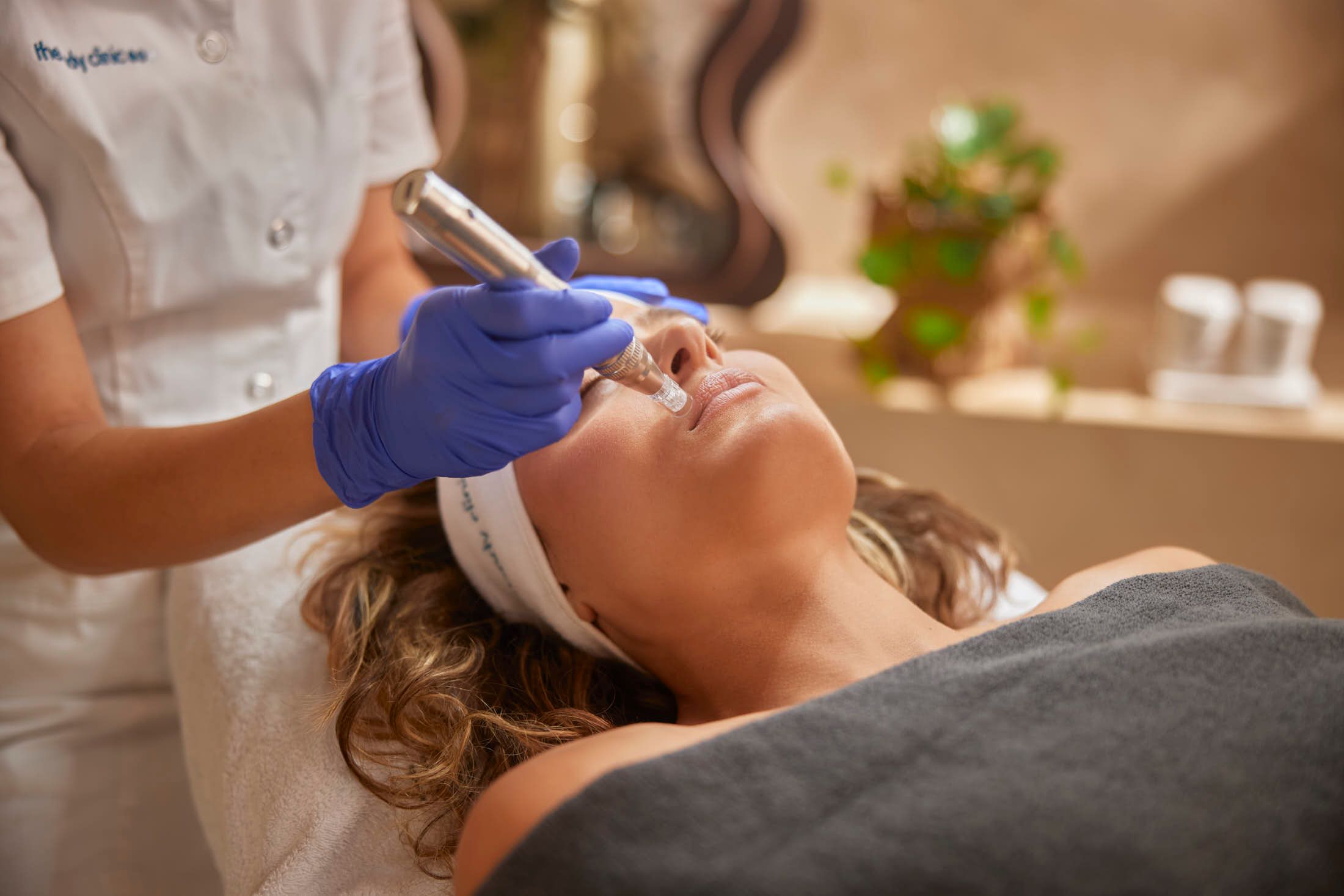 Waarom kiezen voor de Spring Skin Special: complete huidverzorging met hydratatie en collageenstimulatie bij The Body Clinic