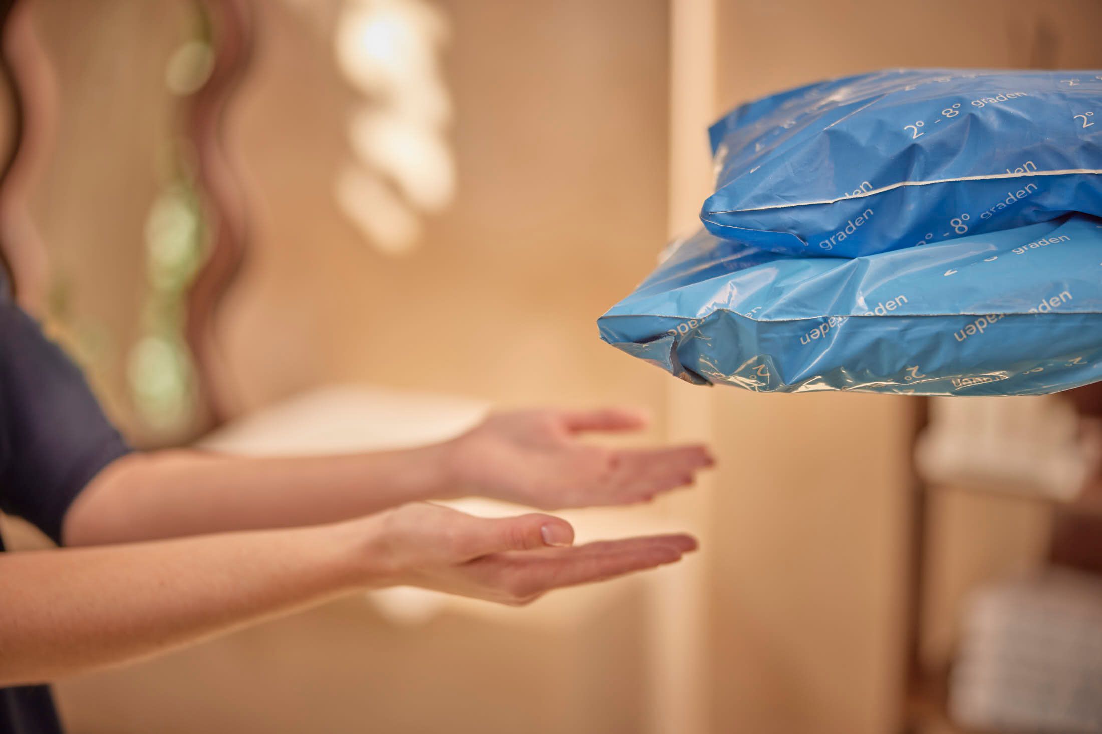 Professionele thuisbezorging van medicatie via AMP voor medisch afvallen bij The Body Clinic