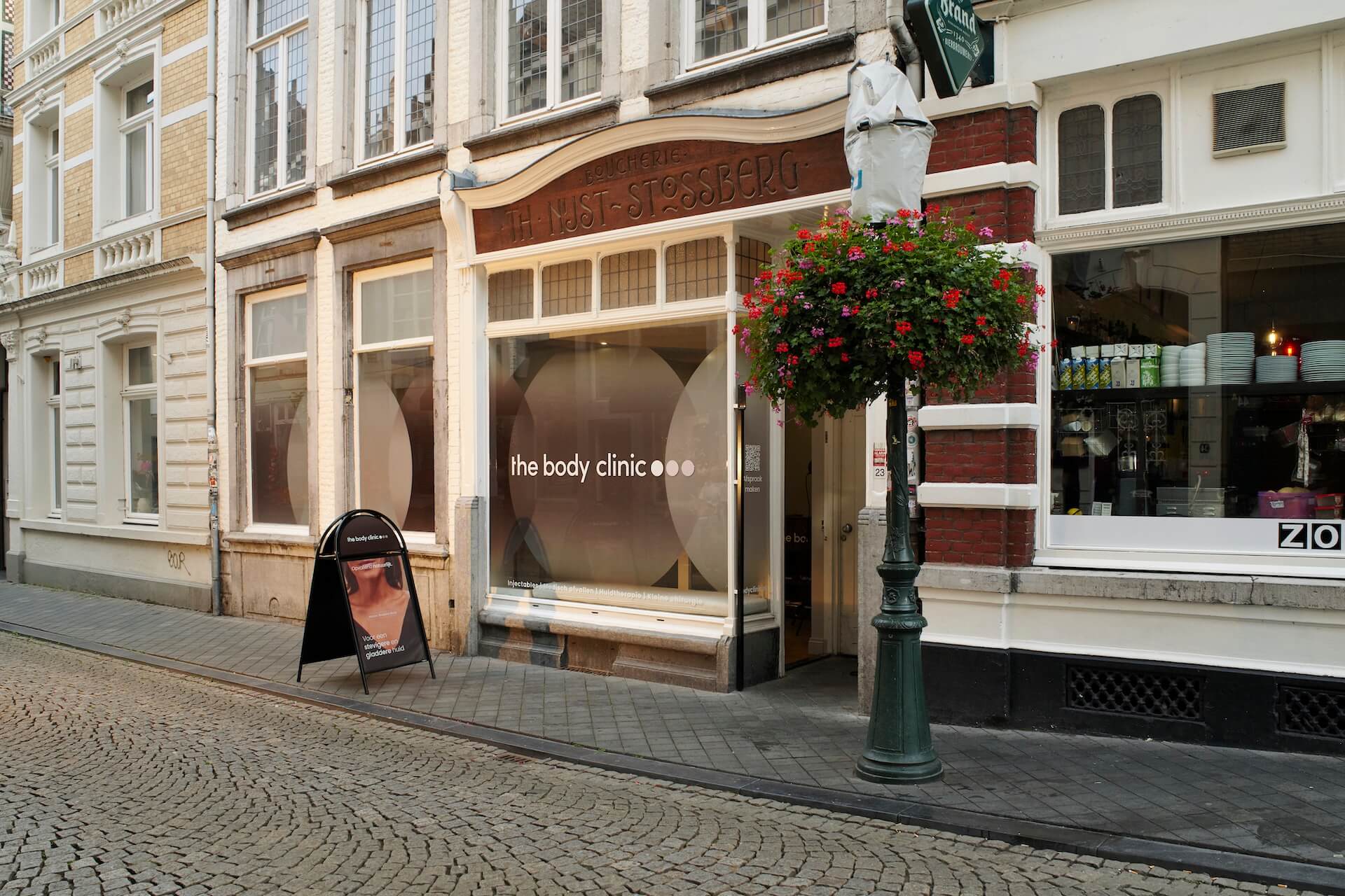 Gevel van The Body Clinic Maastricht aan de Rechtstraat