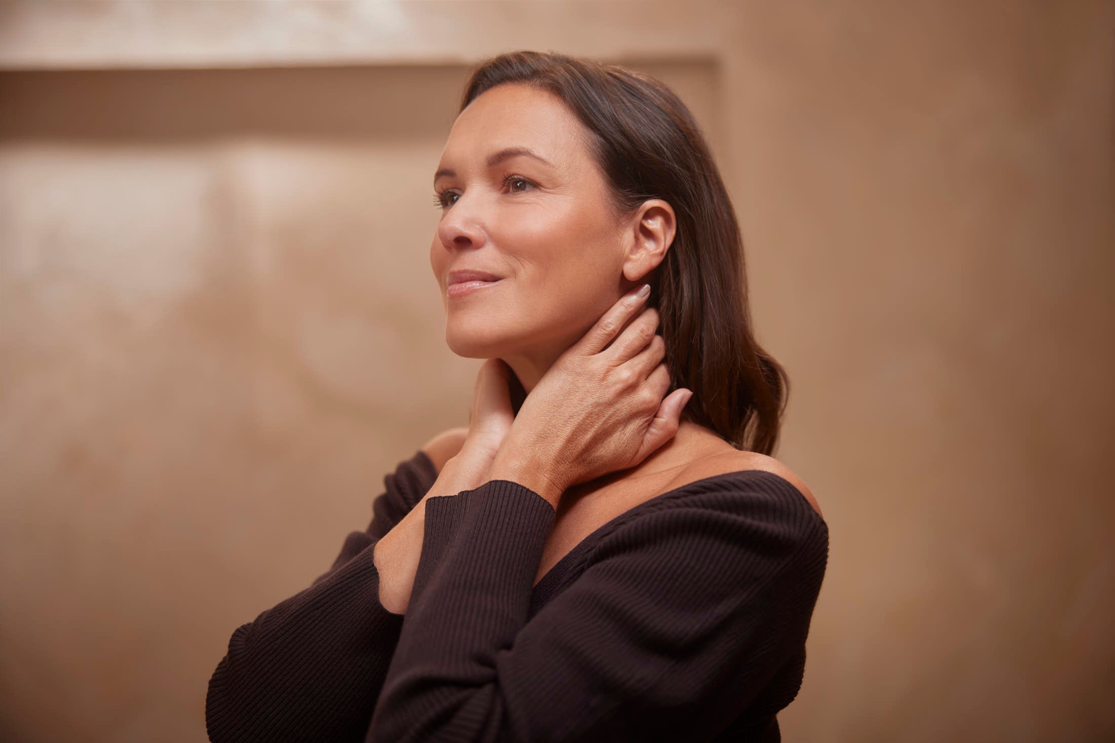 Traptox: botox in de trapeziusspier voor ontspannen schouders en verlichting van spanningshoofdpijn bij The Body Clinic