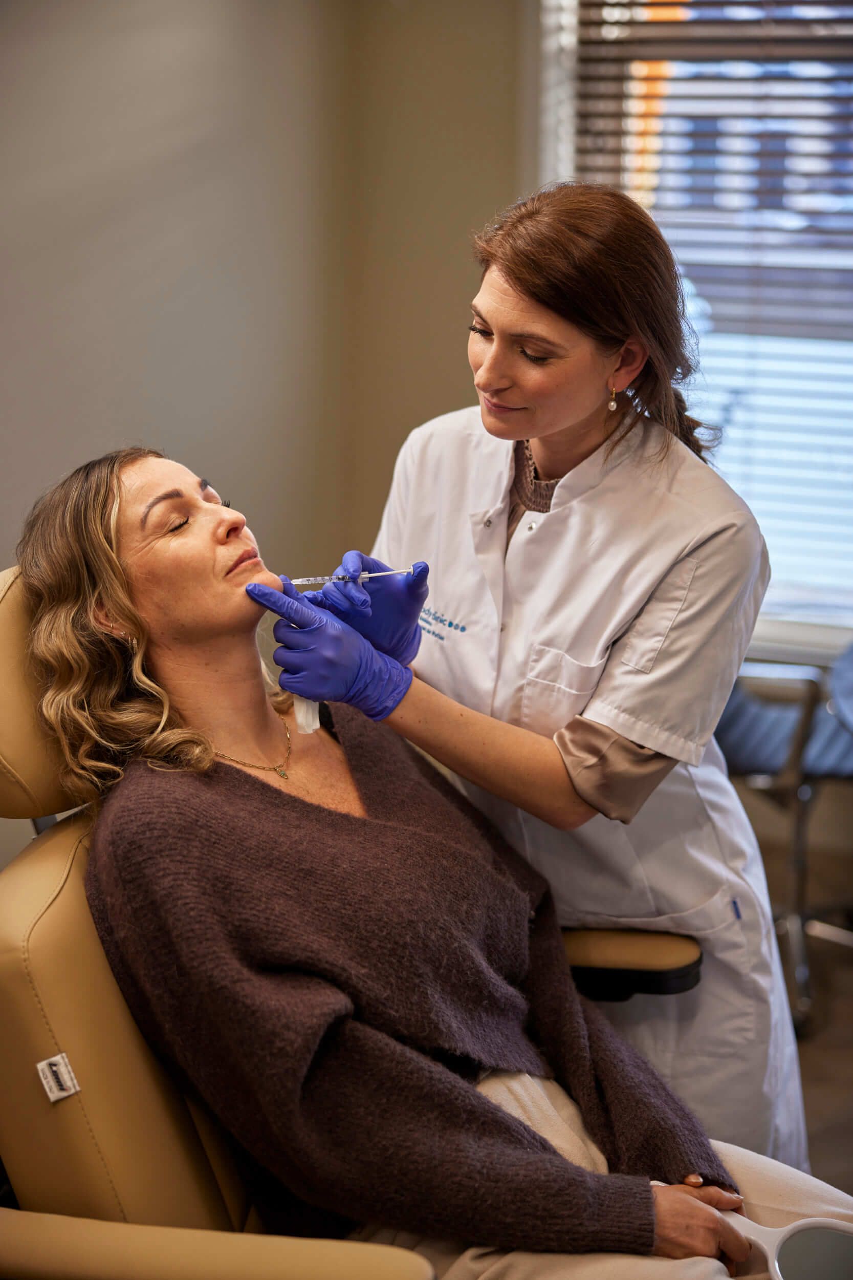 Azzalure botoxbehandeling: spierontspanning via kleine injecties voor een rimpelvrij resultaat bij The Body Clinic